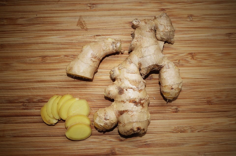7 Amazing Benefits of Consuming More Ginger